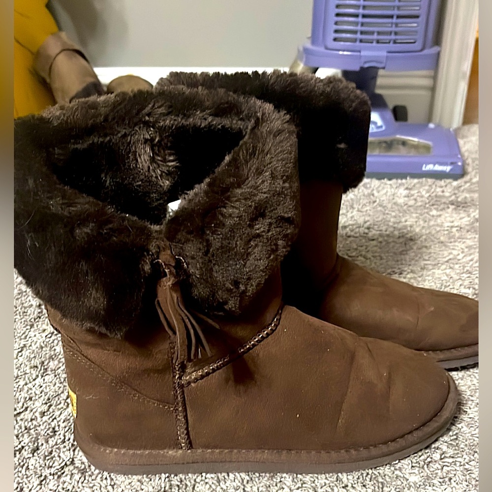 Womens Brown boots size 9